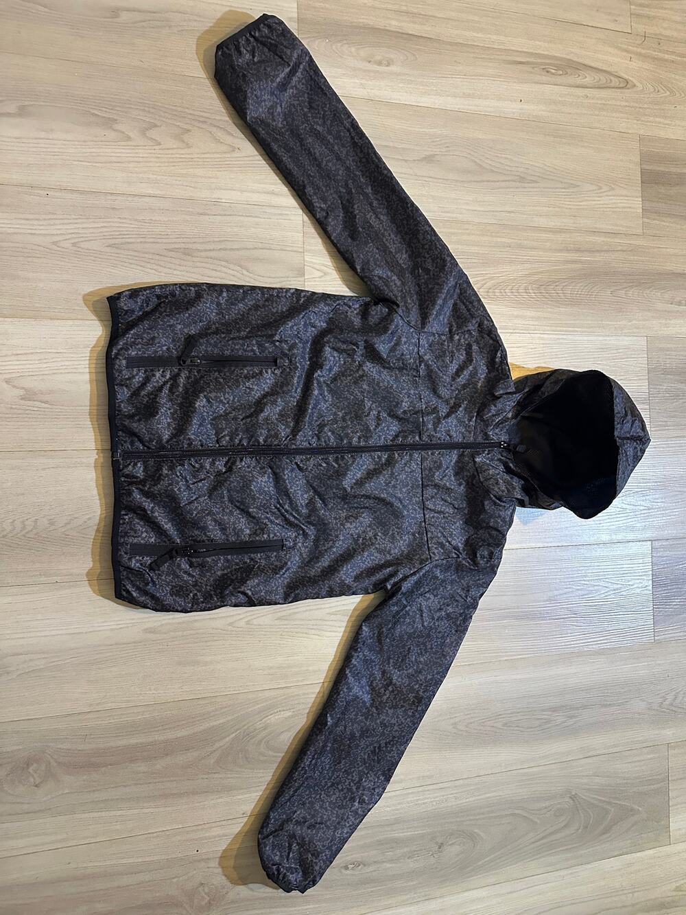Highland Outfitters Youth Size 14 Camo Windbreaker Jacket Gray Black Hooded
